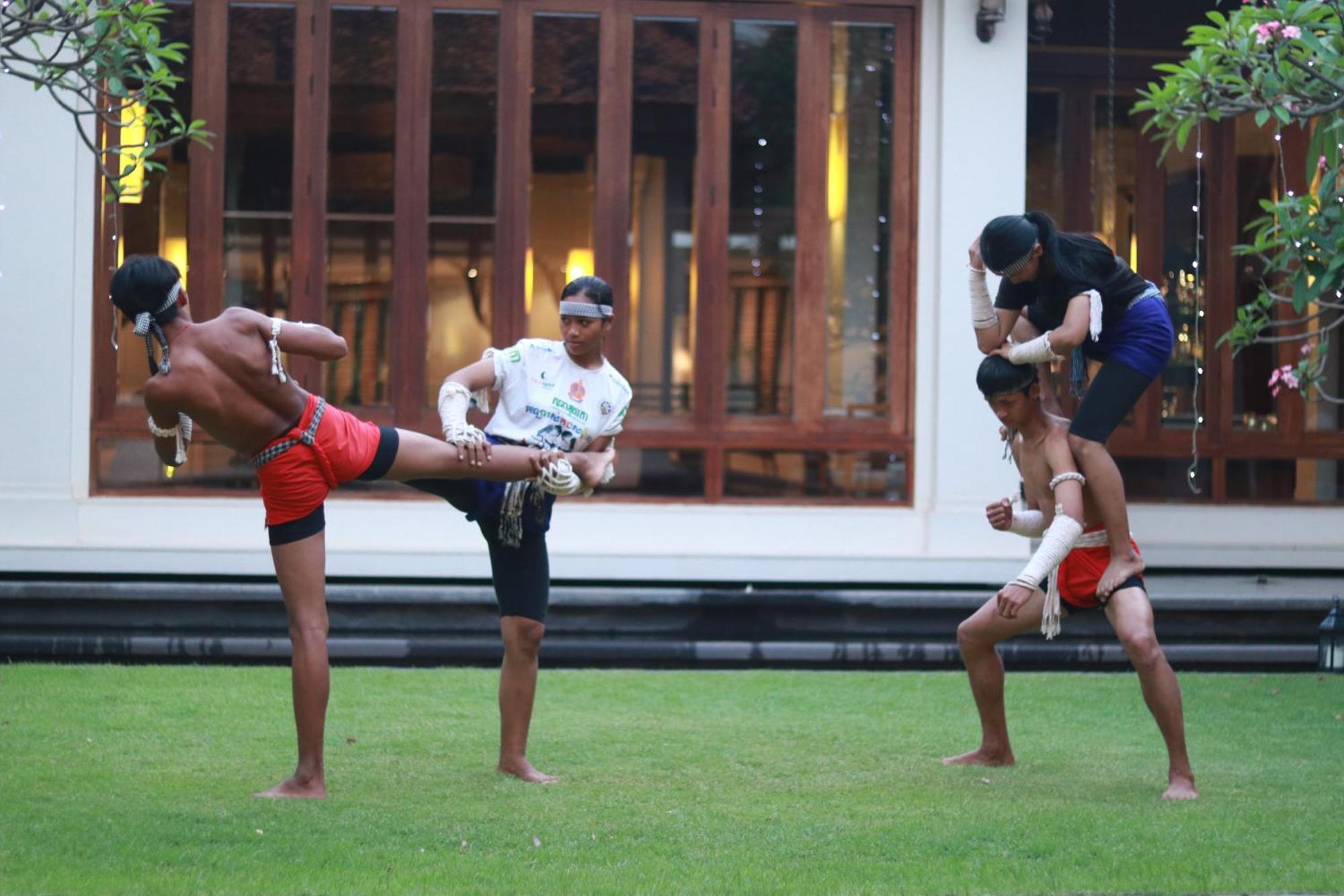 Anantara Angkor Resort Siem Reap Exterior photo