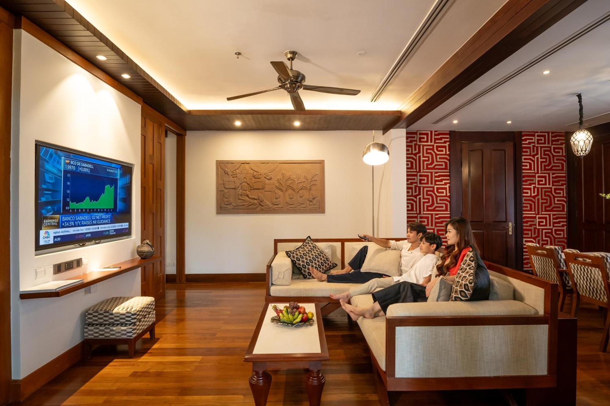 Anantara Angkor Resort Siem Reap Exterior photo